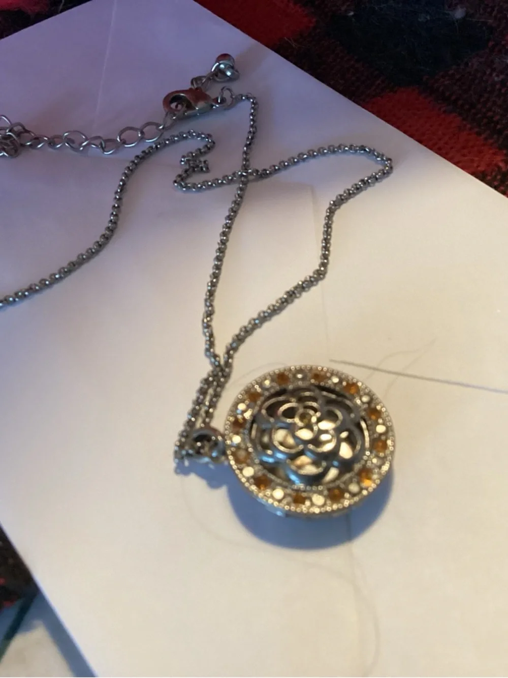 Floral Filigree Pendant Necklace with Amber Accent Stones - Women Jewelry - Picture 3 of 3